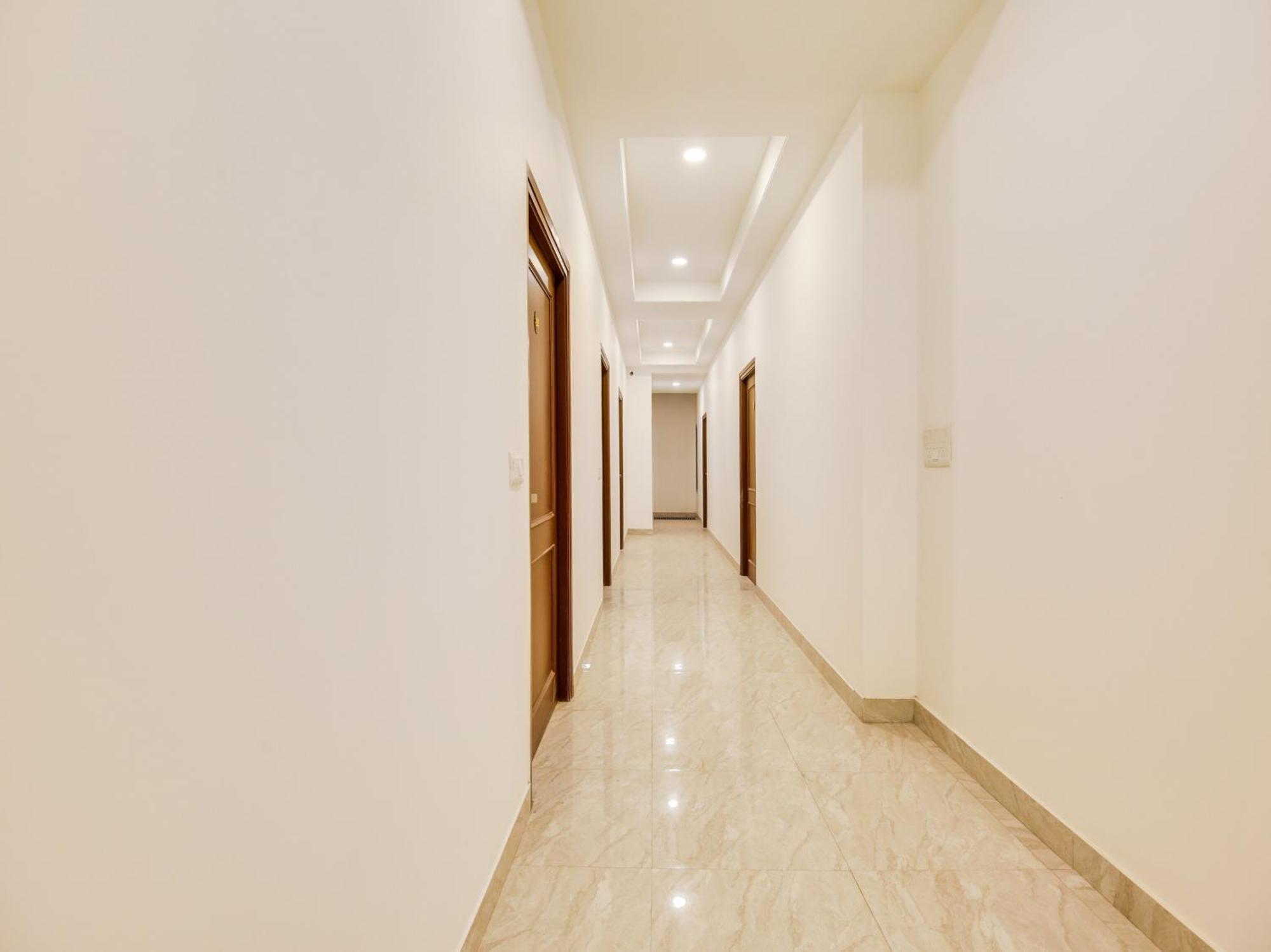 Hotel O Baran Classic Ludhiana Buitenkant foto