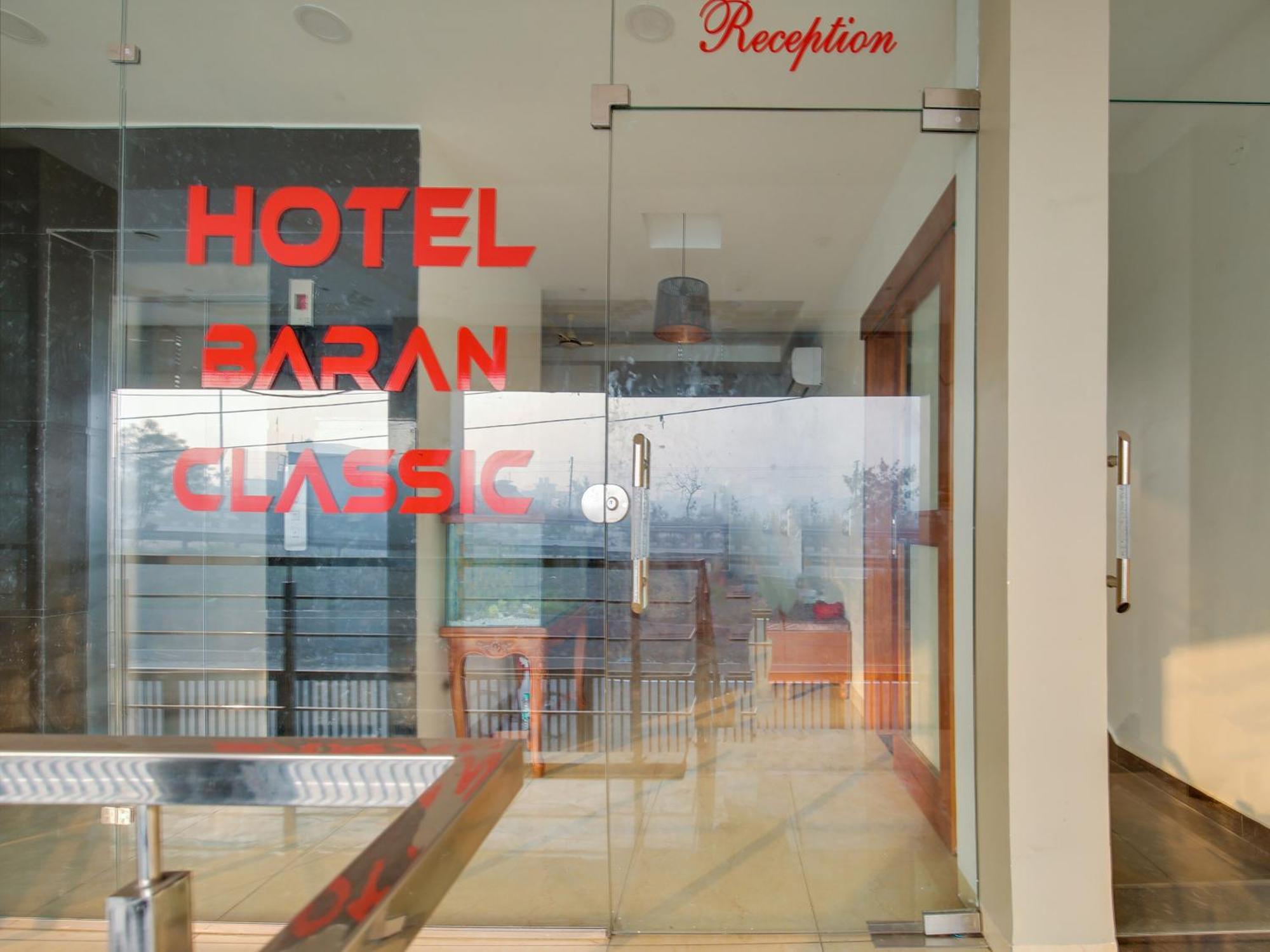 Hotel O Baran Classic Ludhiana Buitenkant foto